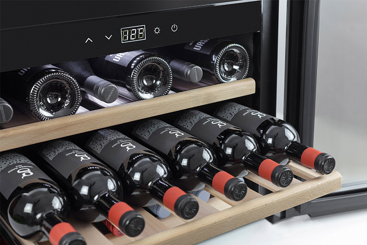 caso-wine-safe-18-eb-b-1